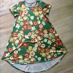 LuLaRoe Carly Floral Dress Size Small